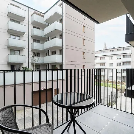 Cosy Studio In By Renters Poznań