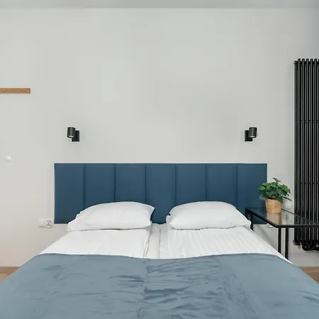 Cosy Studio In By Renters Lägenhet Poznań